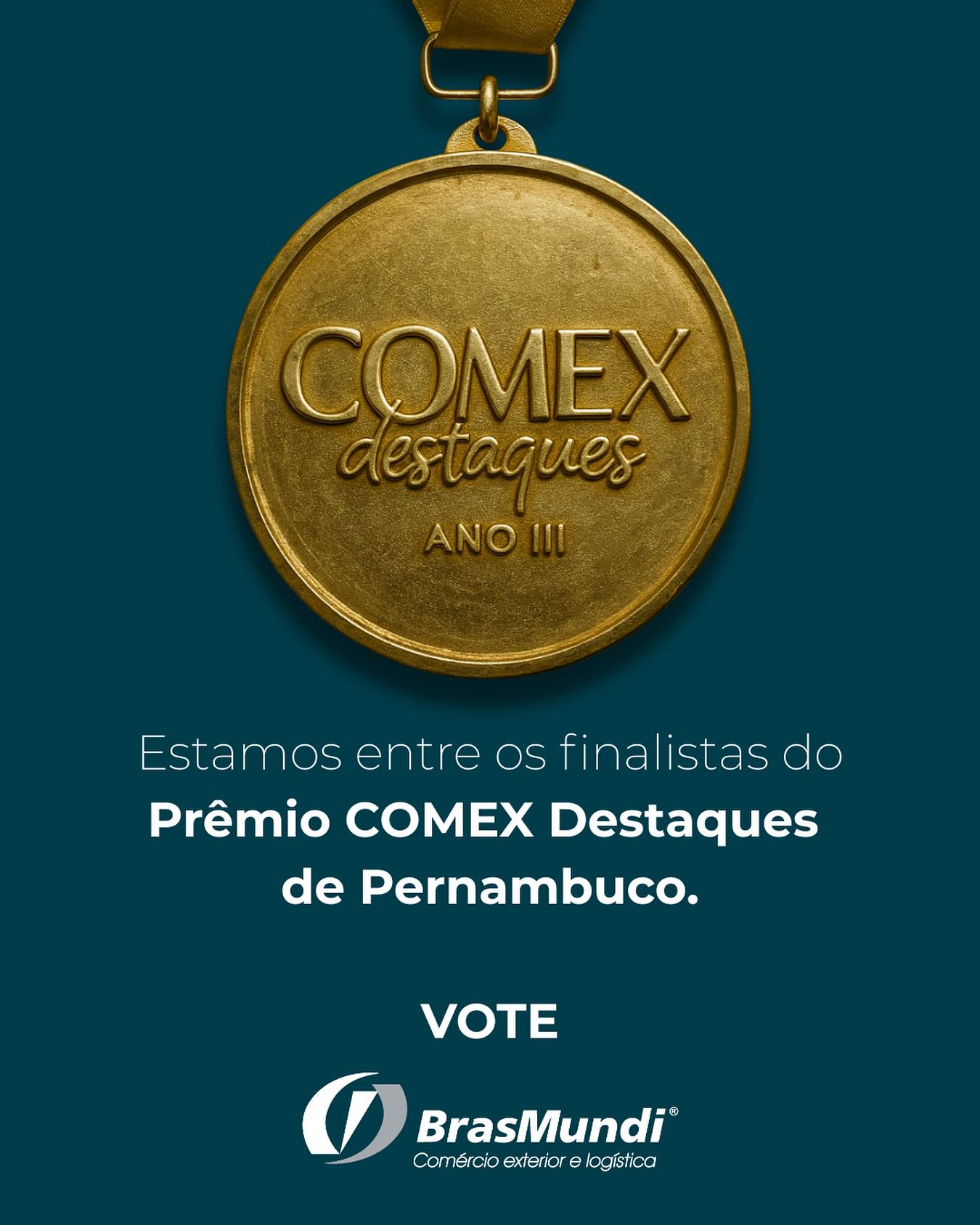 A BrasMundi é finalista do Prêmio Comex Destaques de Pernambuco Ano III, nas categorias Trading mais recomendada e Despachante Aduaneiro mais recomendado em Pernambuco.

Além disso, nossos diretores também estão entre os indicados:
- Iziane Bione, concorrendo a Mulher Destaque no COMEX,
- Anthony Nelson, indicado como Voz mais influente no COMEX Pernambucano.

Lembrando ainda que Anne Dornelas, nossa estagiária, também é finalista no Destaque Comex de Pernambuco. 

Contamos com o seu voto para levar mais esse reconhecimento!
Afinal, há 24 anos, já somos reconhecidos como referência em Comercio Exterior e Logística no Nordeste.

Acesse o link da Bio e vote na BrasMundi!